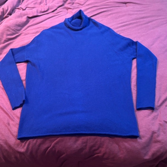 Tory Burch Sweaters - Tory Burch 100% Cashmere Oversized Dolman Turtleneck Sweater – Saphire Blue